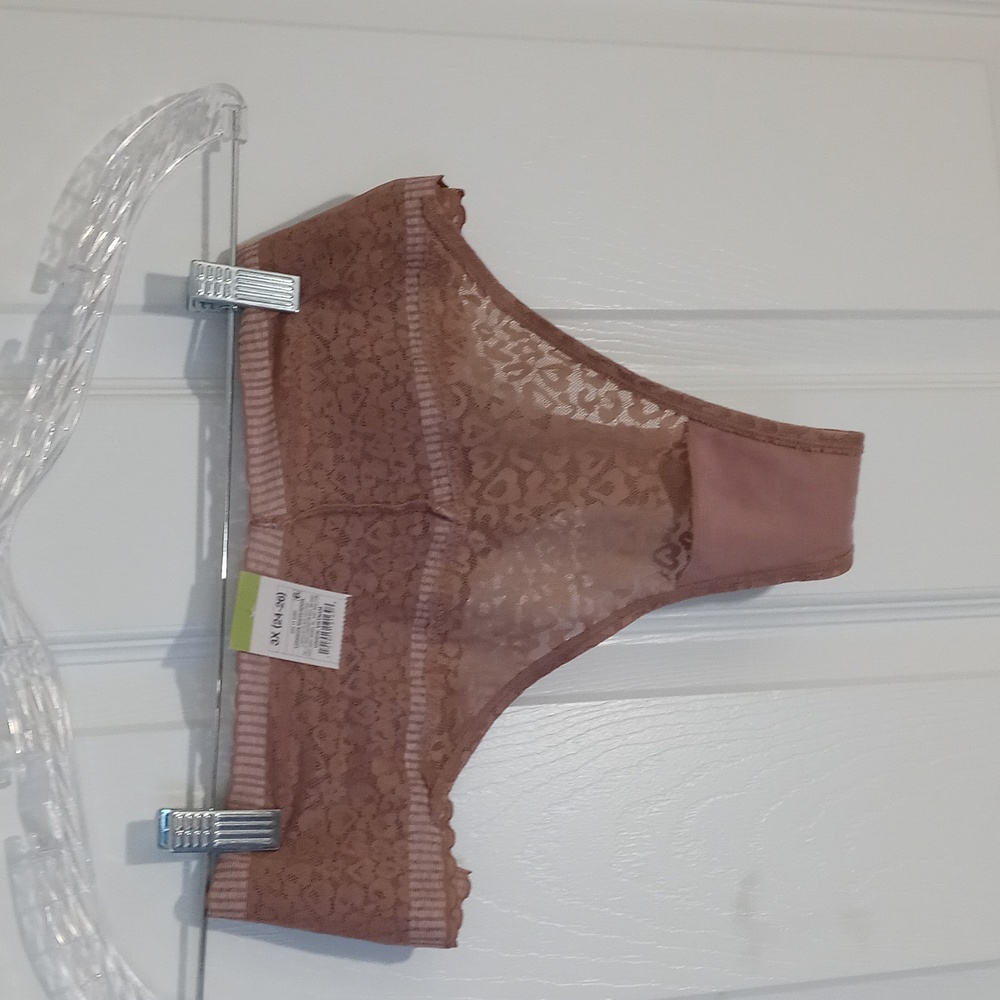 Plus size thongs
